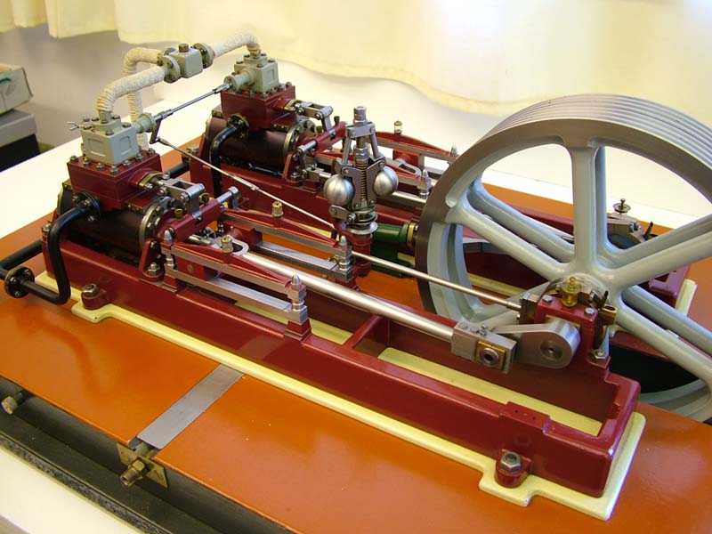 Stuart  Turner Twin Victoria : Click image for fullsize